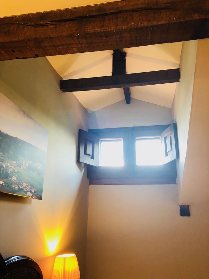 Posada La Torre De La Quintana Liendo Eksteriør bilde